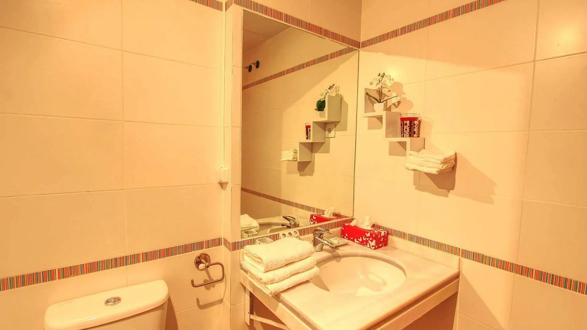 1091 Marbella Old Town公寓 0*,
