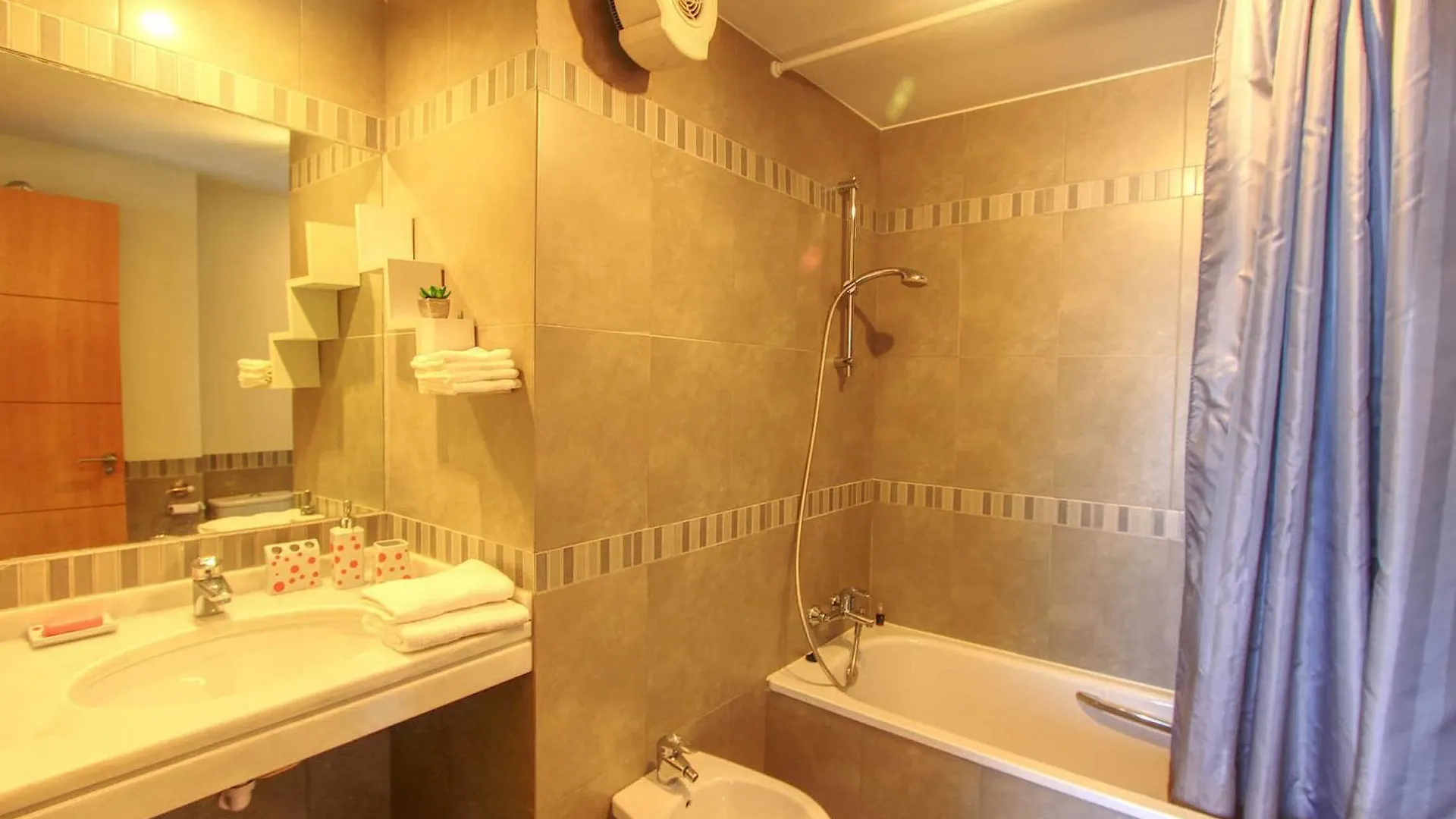 1091 Marbella Old Town公寓